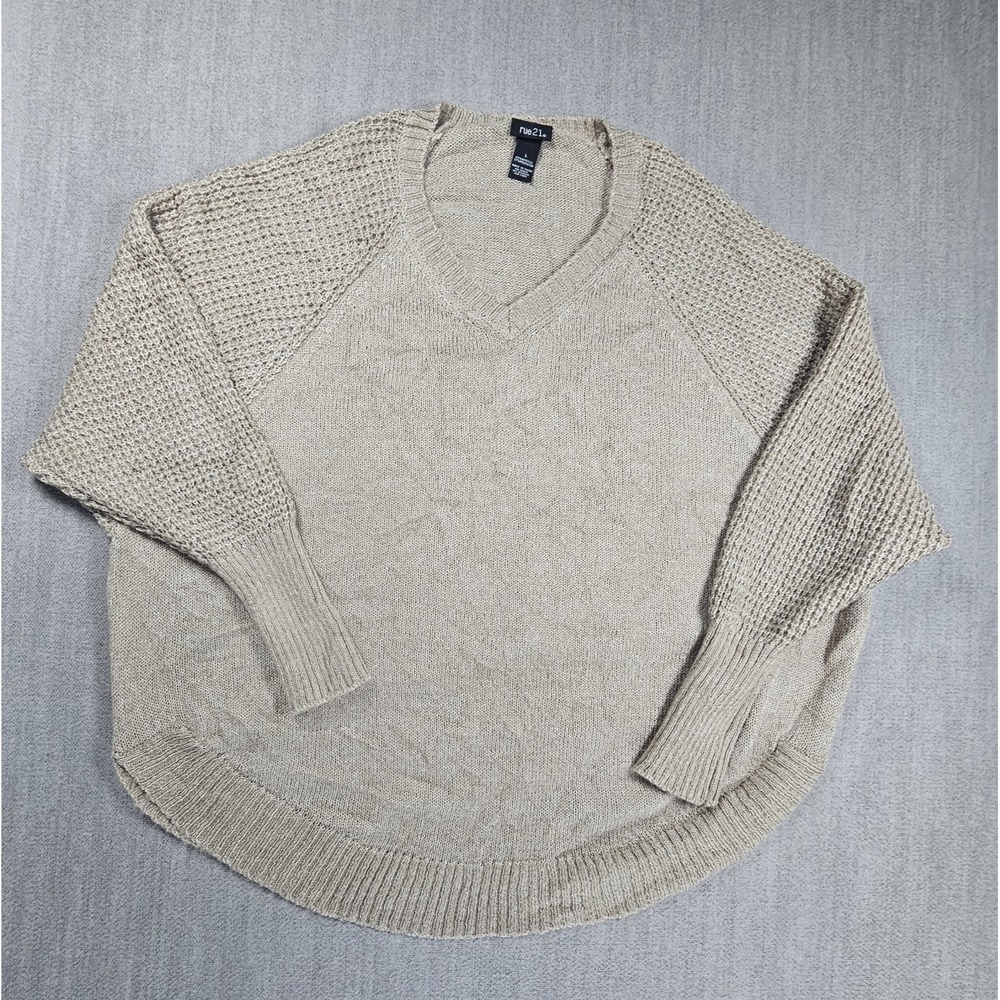 Rue 21 Women's Light Brown Sweater Long Sleeve V-Neck Size Large